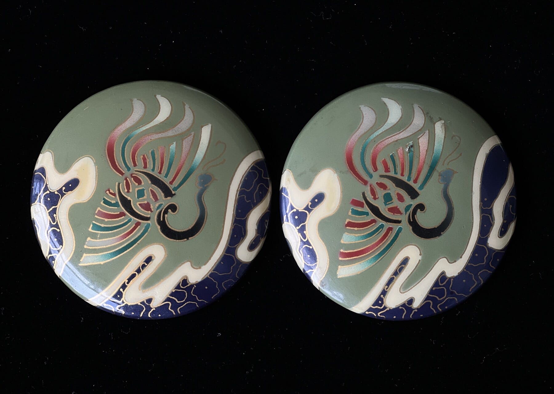 Art Deco tin belt buckle painted with phoenix, Chinoiserie style, 1920’s