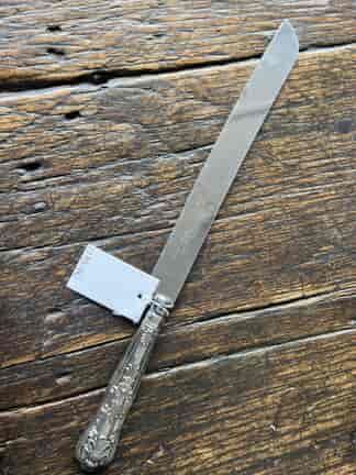 Bread knife with Sterling Silver handle, Sheffield 1958