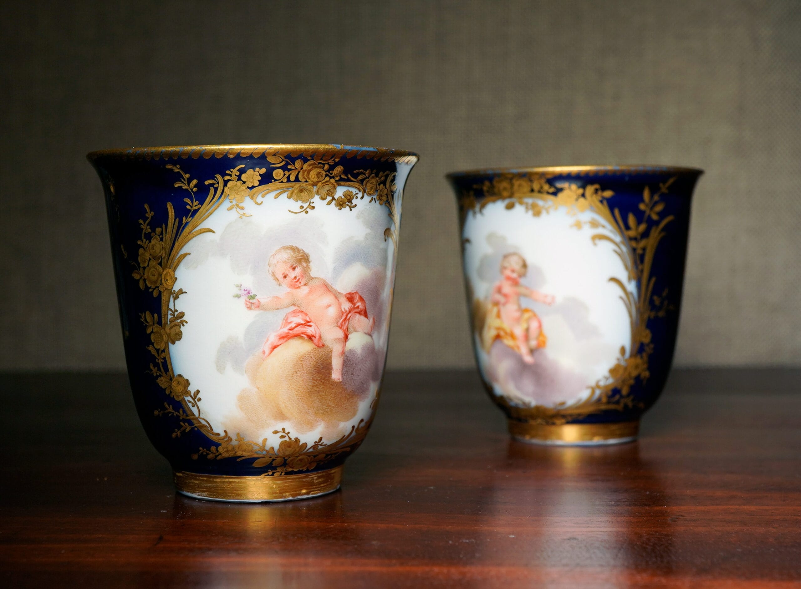 Rare Meissen beakers in the Sèvres style, by Johann Georg Loehnig, c.1775