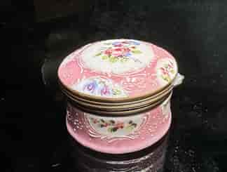 Small French enamel pill box with flower panels in pink ground, 19th C