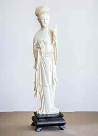 Chinese Ivory figure of a Lady with Fan, Qing Dynasty, late 19th century