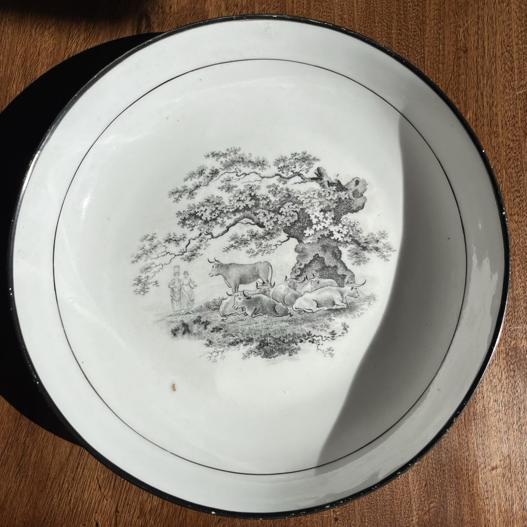 Newhall 'Newhall saucerdish bat printed with 'Waiting for the Milkmaids', c. 1820 '