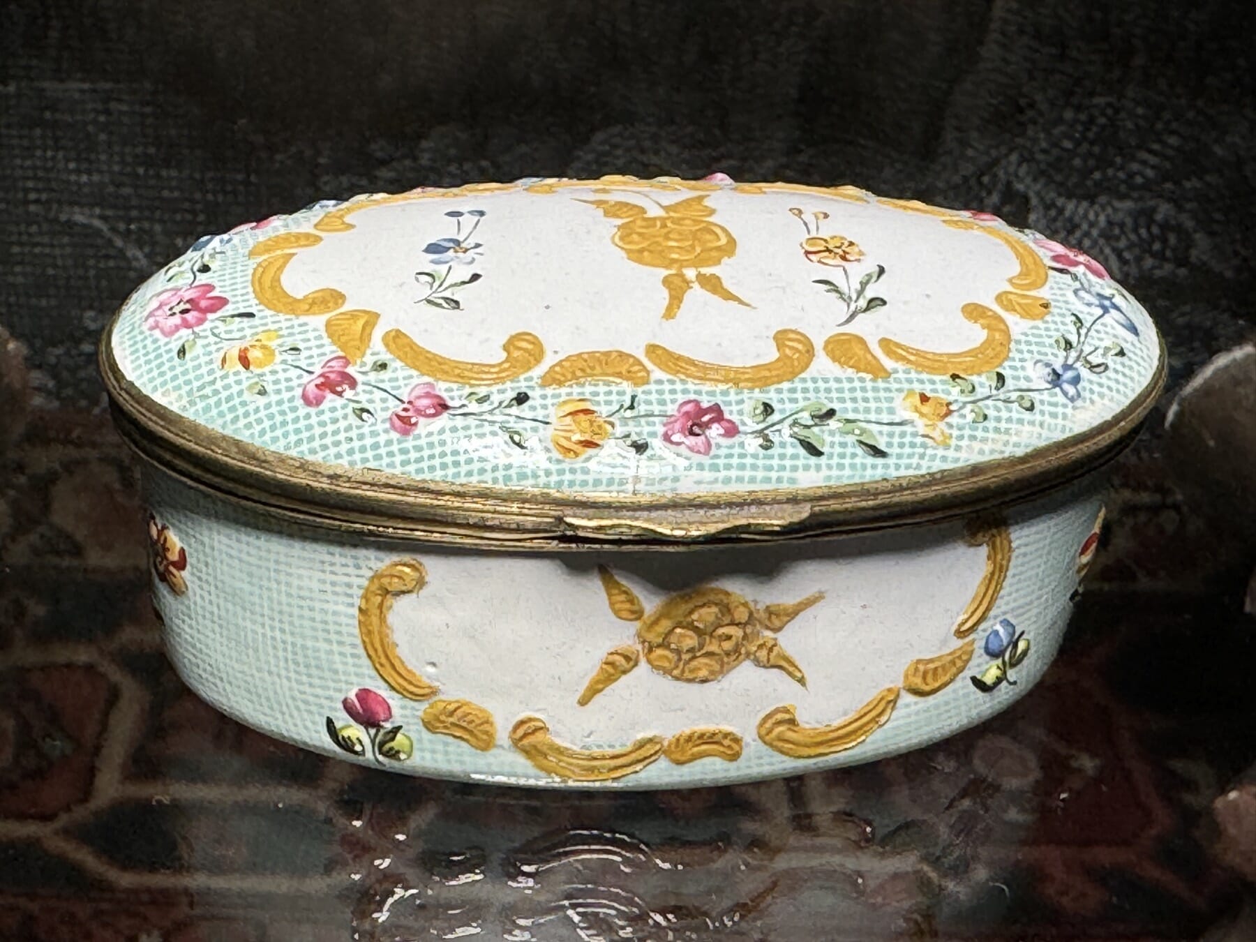 English enamel box, green gingham + 'gold' flowers, C.1770