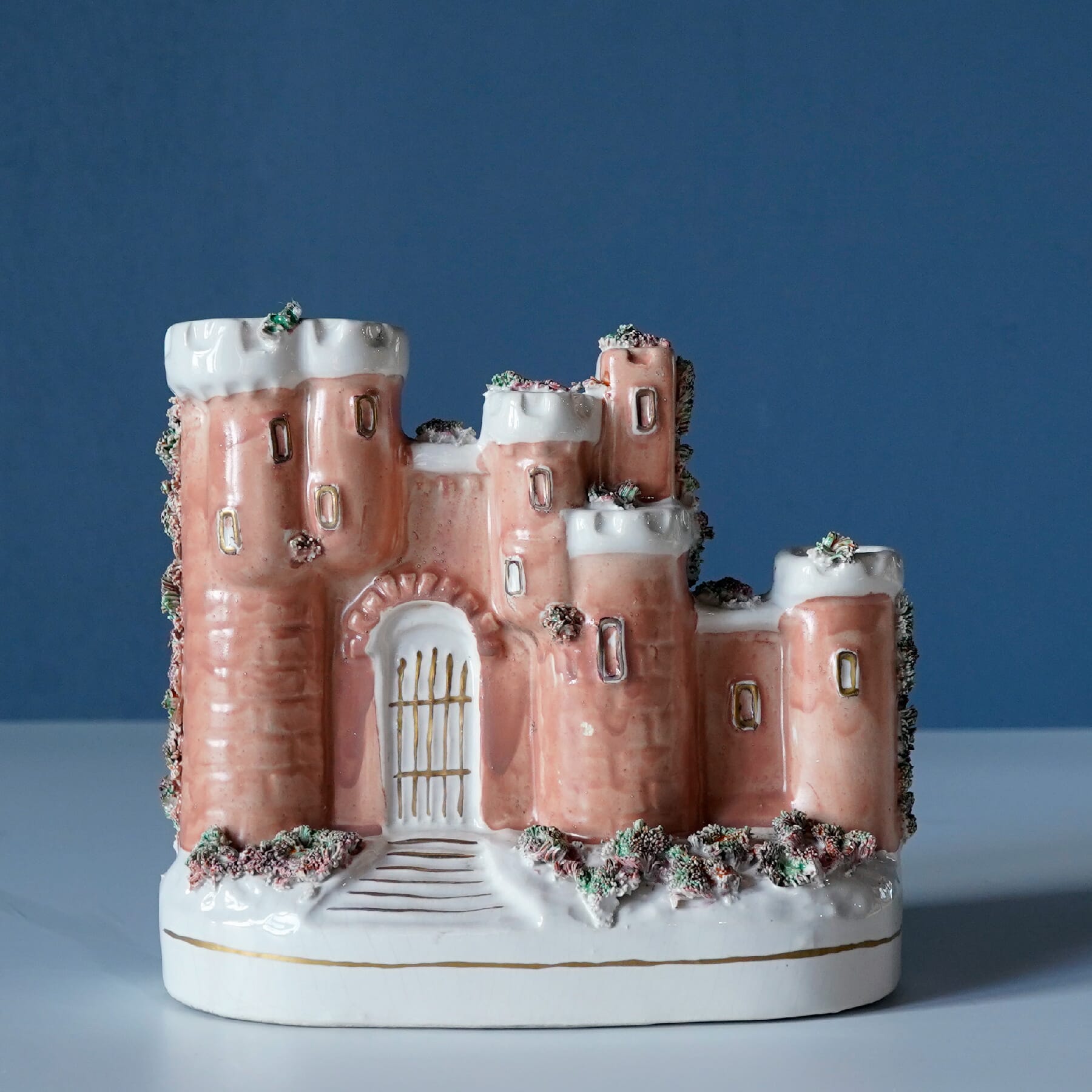 Staffordshire Beaumaris Castle, Anglesey, spill vase , c. 1880