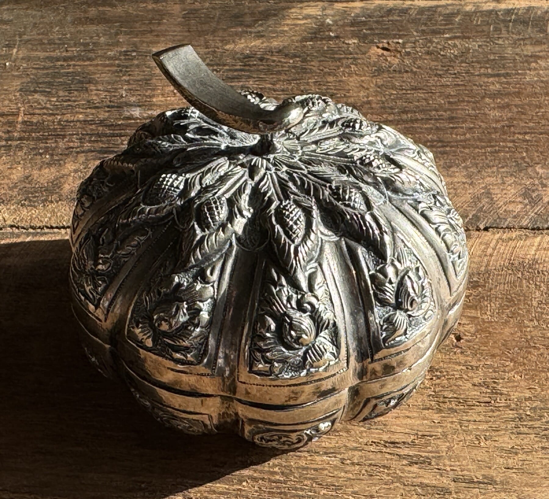 Cambodian silver 'Pumpkin' box, earlier 20th c.