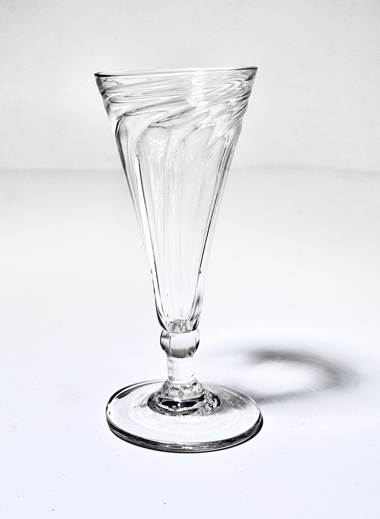 Georgian ale glass with whrythen moulded trumpet shape bowl, c. 1790